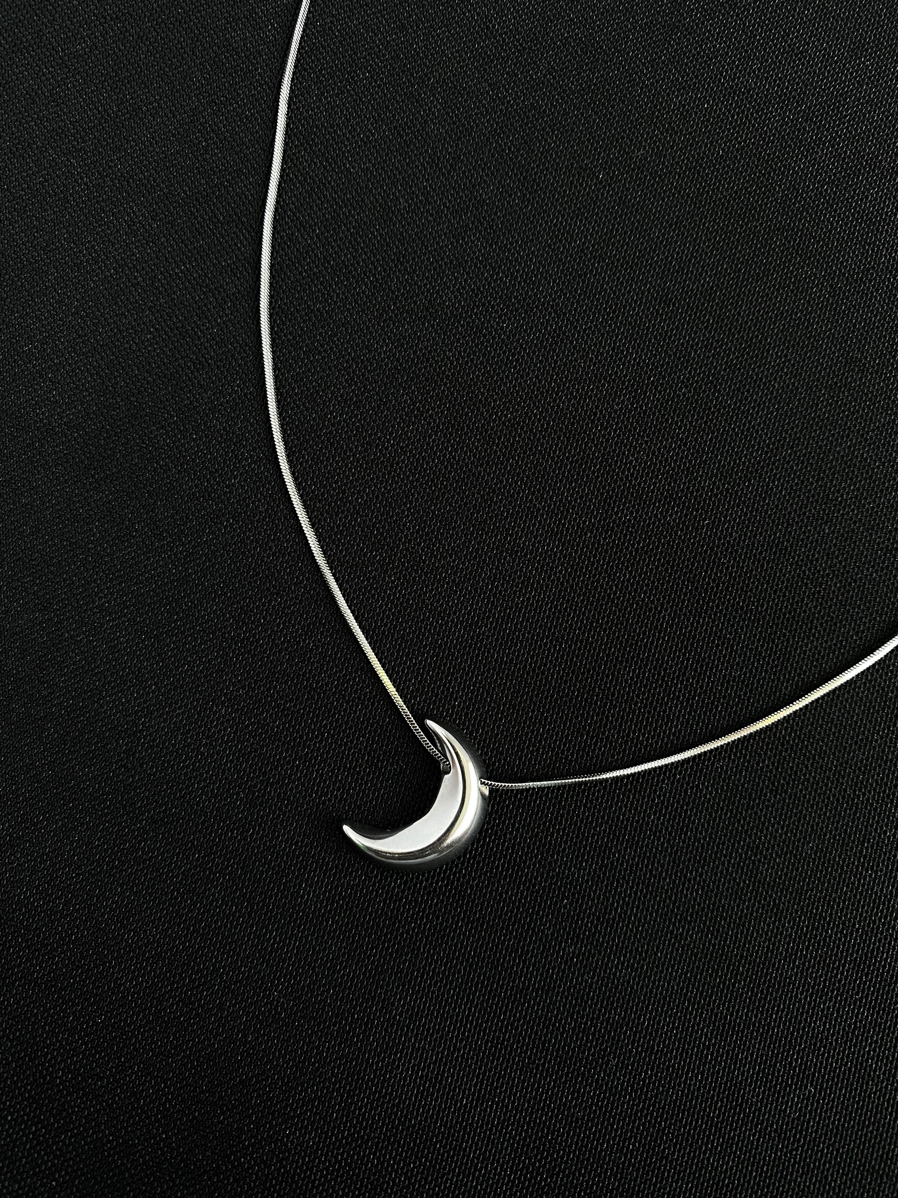 Collar Eclipse