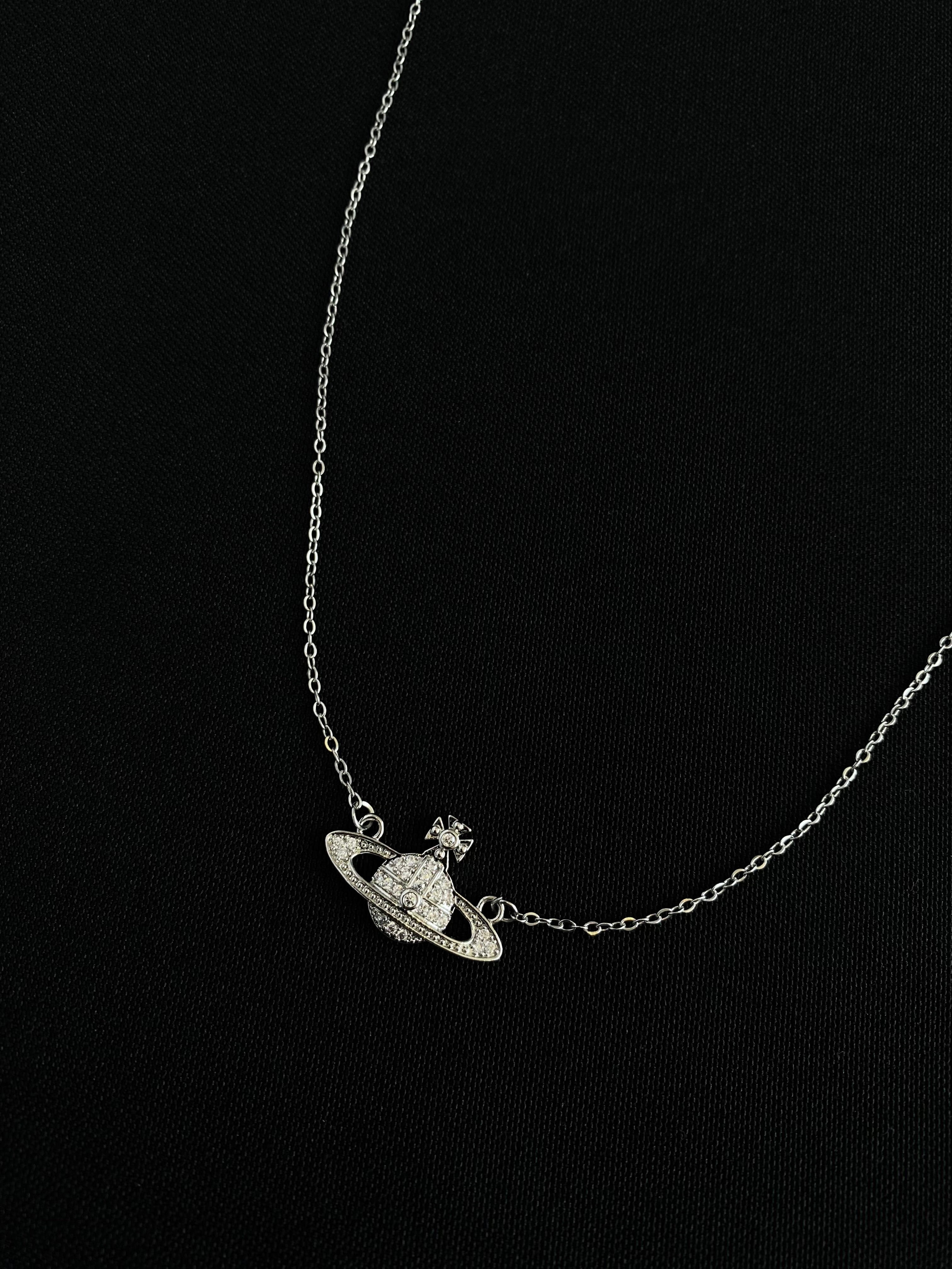 Collar Orbital