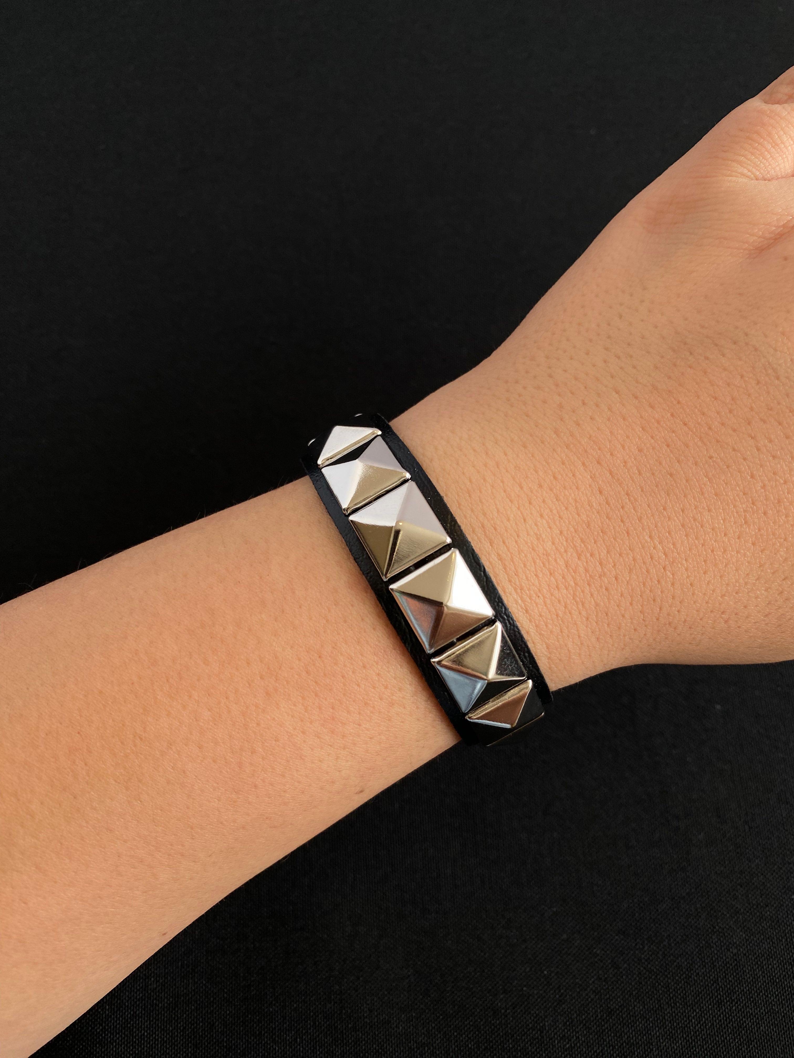 Pulsera Riot